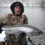 winter fishing on lake ontario